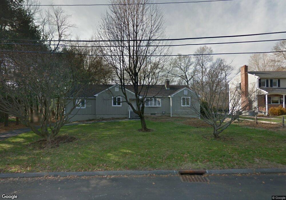 54 Bertmor Dr, Stamford, CT 06905 - photo 1