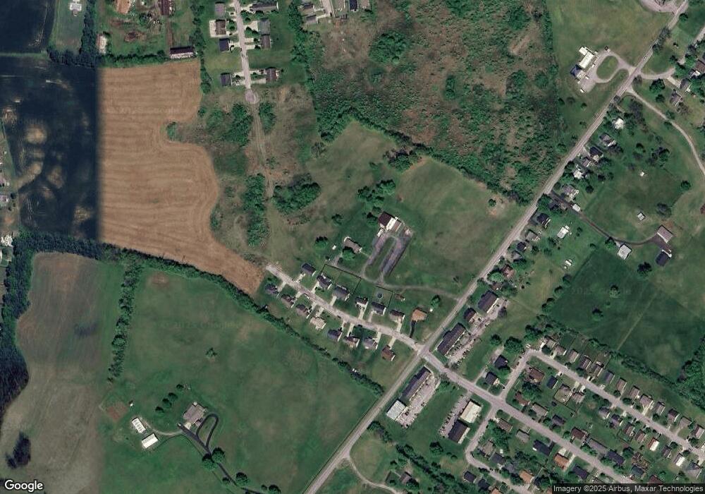 712 Perryville St, Harrodsburg, KY 40330 - photo 1