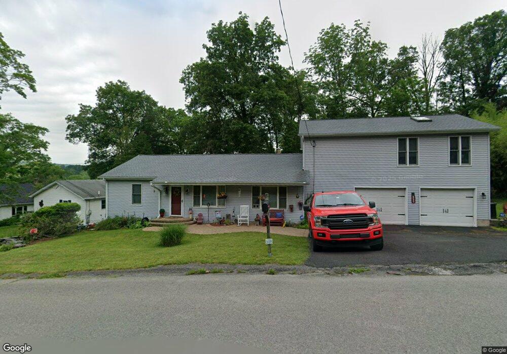 25 Grandview St, East Stroudsburg, PA 18301 - photo 1