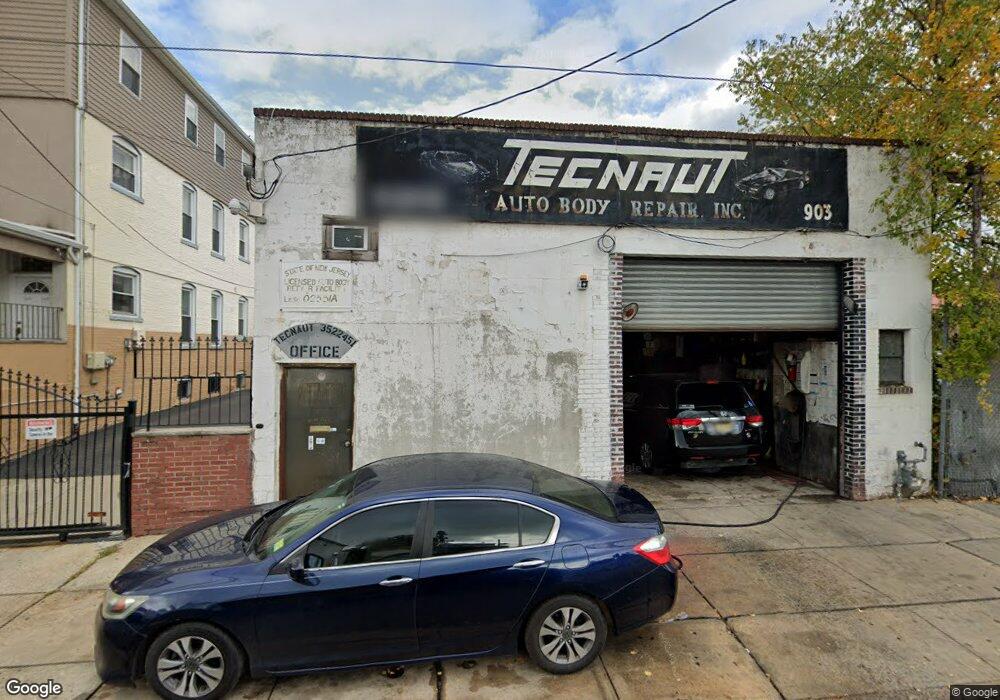 903 E Grand St, Elizabeth, NJ 07201 - photo 1