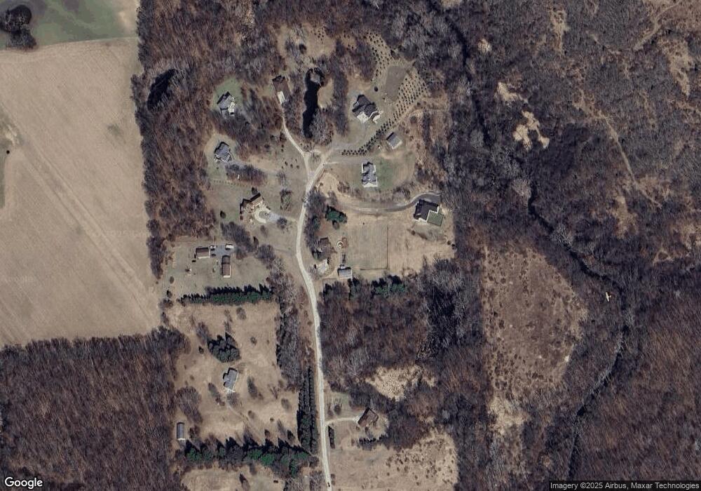 1870 Hickory Hollow Ln unit 8, Dexter, MI 48130 - photo 1