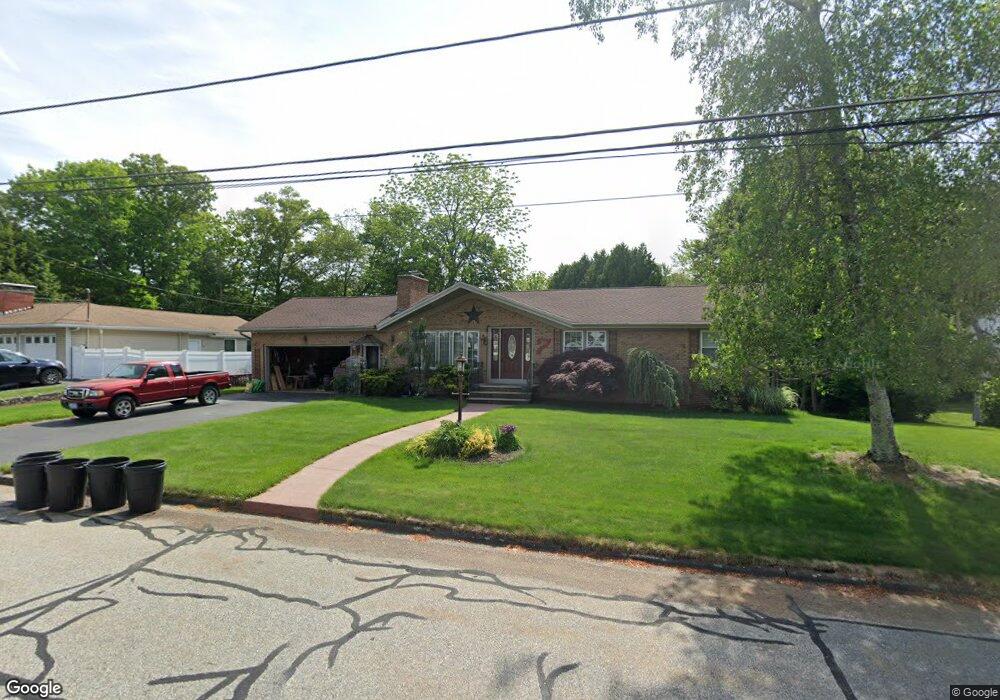 7 Lawnacre Dr, Greenville, RI 02828 - photo 1