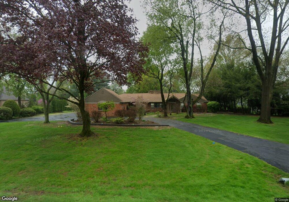 1224 Robson Ln, Bloomfield Hills, MI 48304 - photo 1