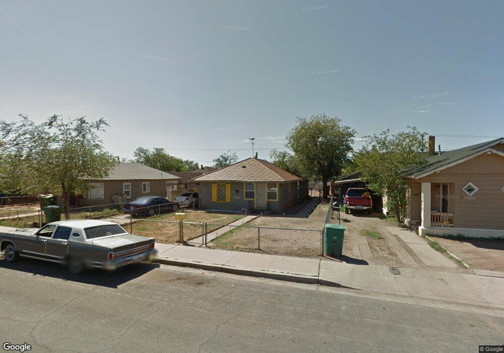 413 W Aspinwall St, Winslow, AZ 86047 - photo 1