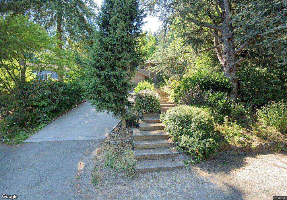 6811 93rd Ave SE, Mercer Island, WA 98040 - photo 1