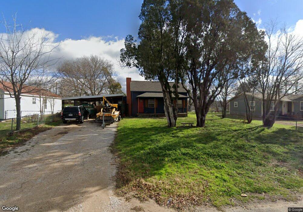 1212 N Rusk St, Weatherford, TX 76086 - photo 1