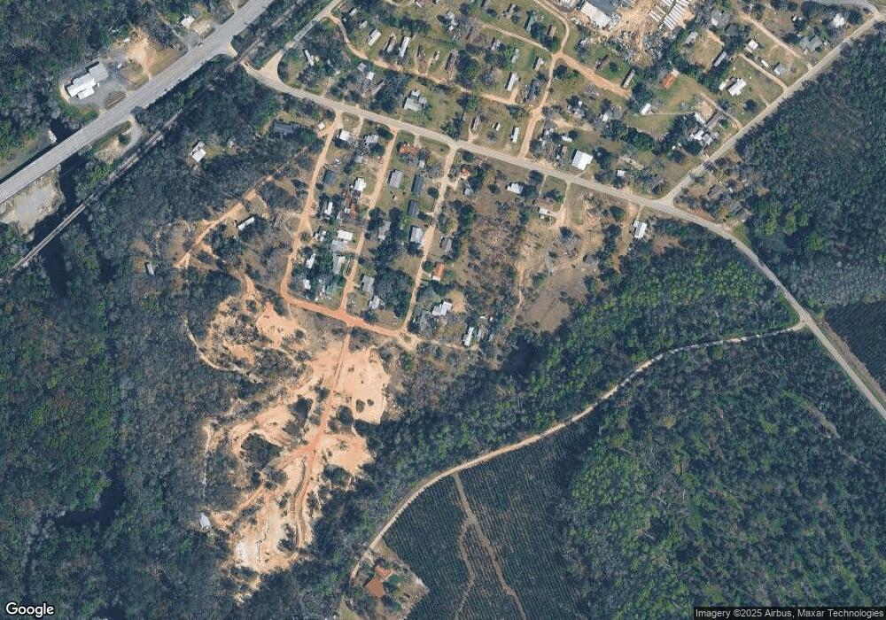 5087 Crosby Cir, Blackshear, GA 31516 - photo 1