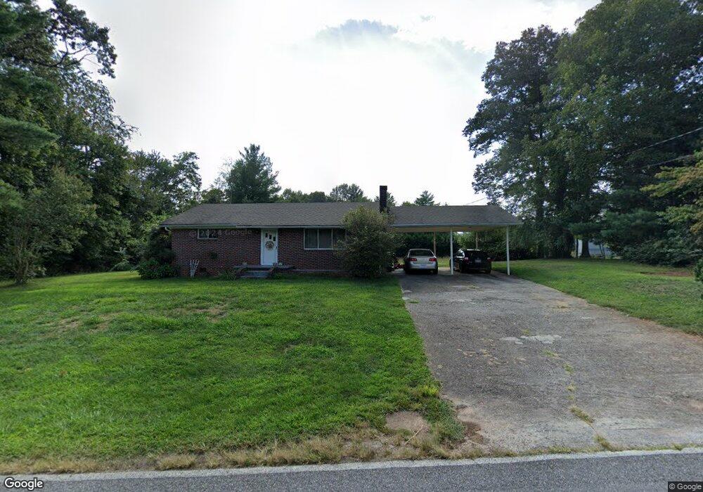 453 Purlear Rd, Purlear, NC 28665 - photo 1