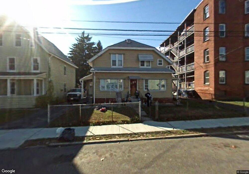 23 Vernon St unit 25, Holyoke, MA 01040 - photo 1