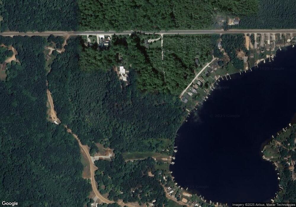 2509 Surrey Dr, Harrison, MI 48625 - photo 1