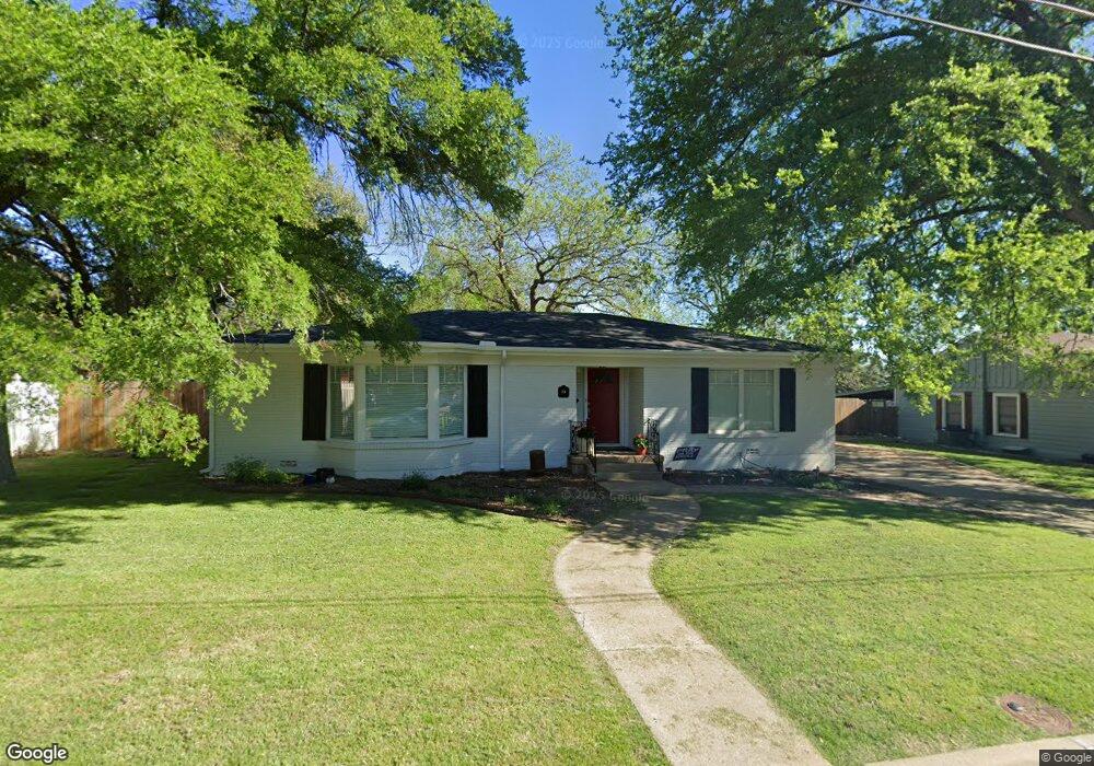 114 W Josephine St, Weatherford, TX 76086 - photo 1