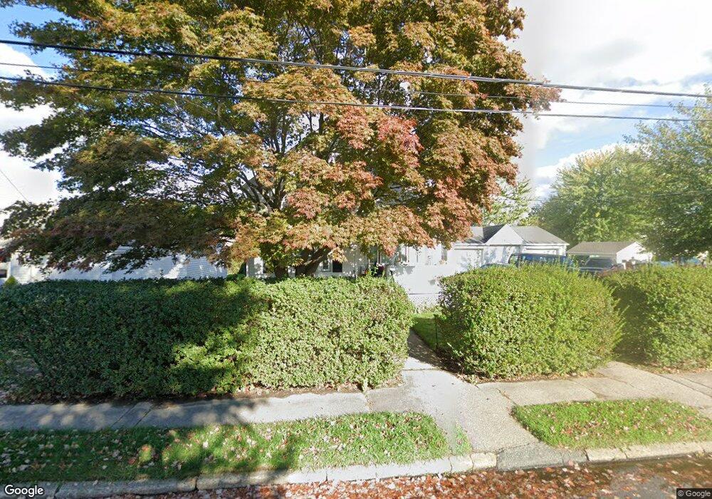 18 C St, Cranston, RI 02920 - photo 1