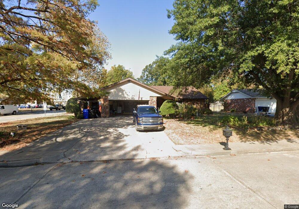 1232 W Edgewater St, Broken Arrow, OK 74012 - photo 1