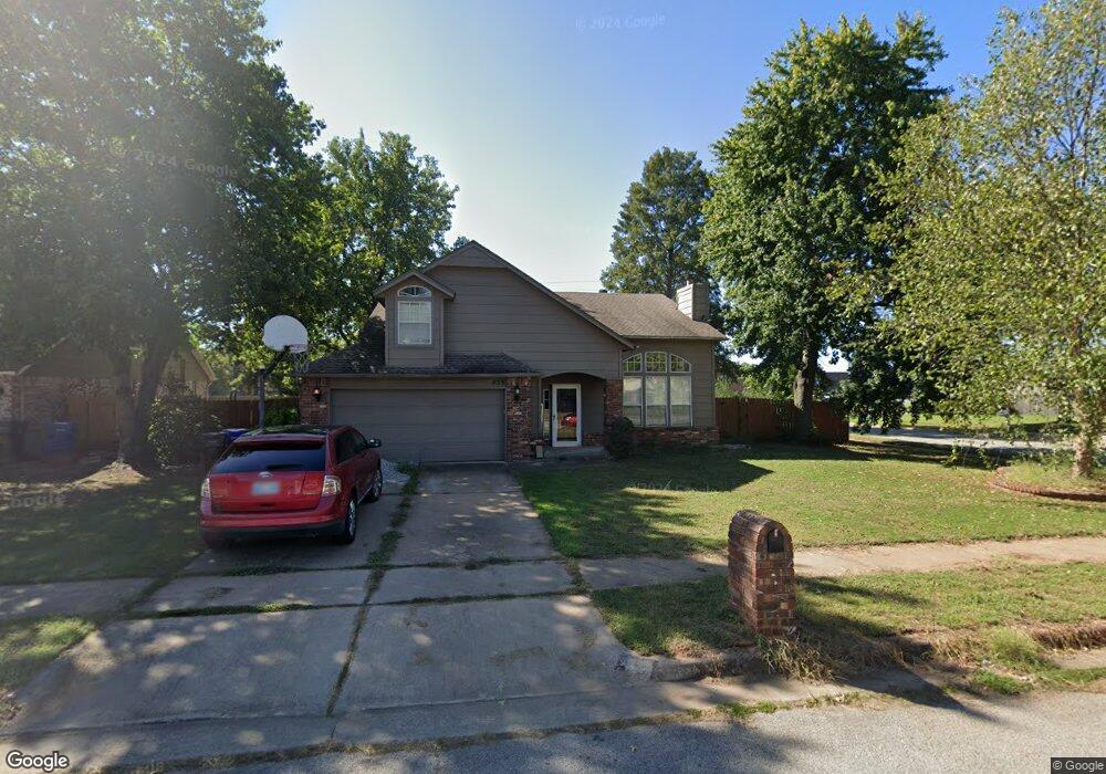 433 W San Diego St, Broken Arrow, OK 74011 - photo 1