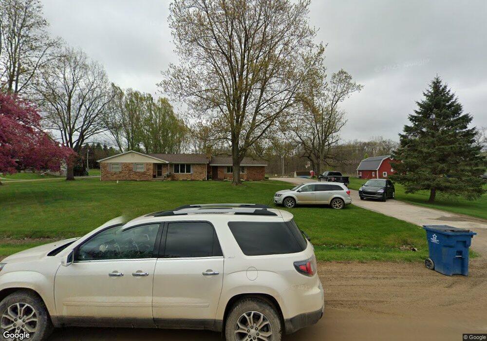 6563 W Rolston Rd, Linden, MI 48451 - photo 1