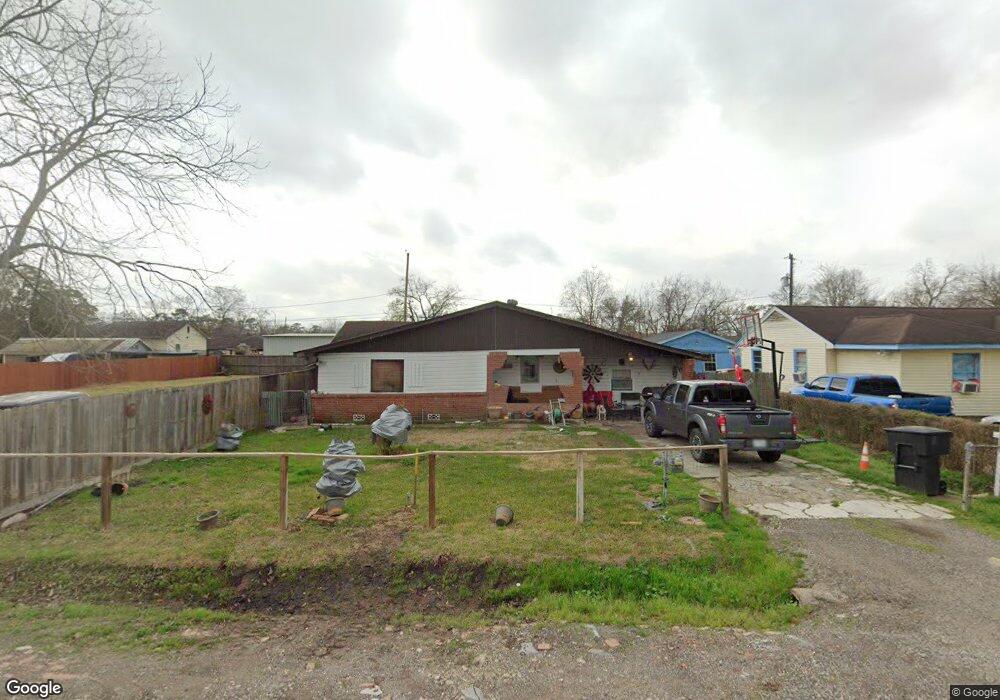 13430 Louisville St, Houston, TX 77015 - photo 1