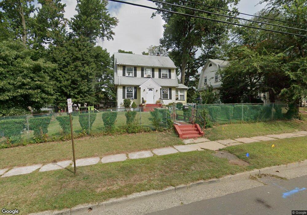 717 Wood Ave, Roselle, NJ 07203 - photo 1