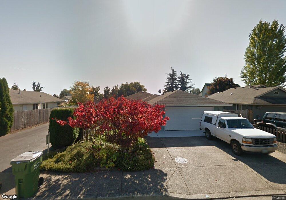 375 SW 11th St, Dundee, OR 97115 - photo 1