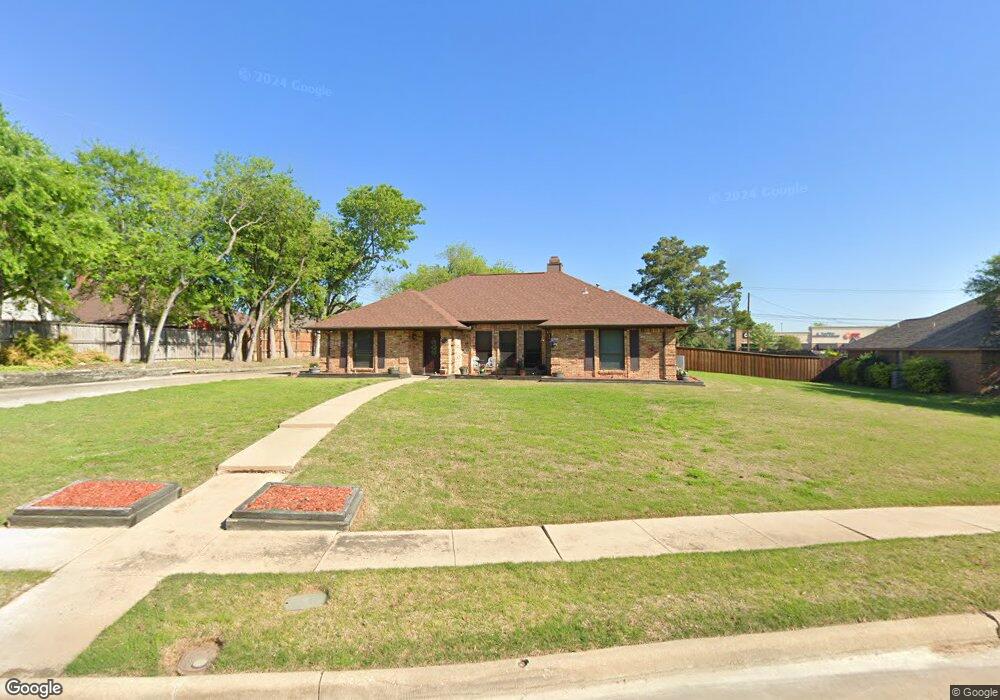 403 Oak Glen Dr, Murphy, TX 75094 - photo 1