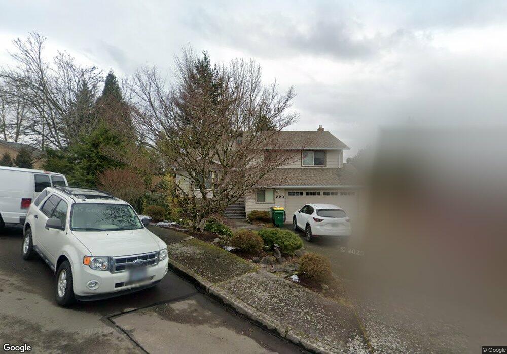 229 SW 26th Cir, Troutdale, OR 97060 - photo 1