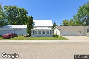 704 Oldham Ave, Manvel, ND 58256