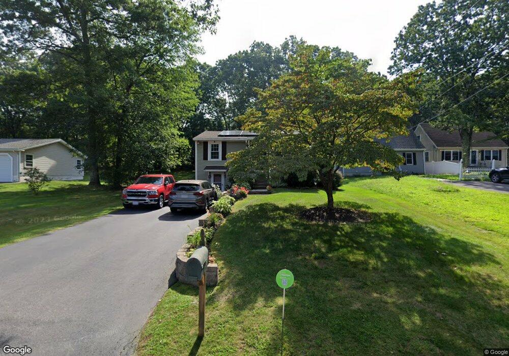 60 Indian Run Rd, Bellingham, MA 02019 - photo 1