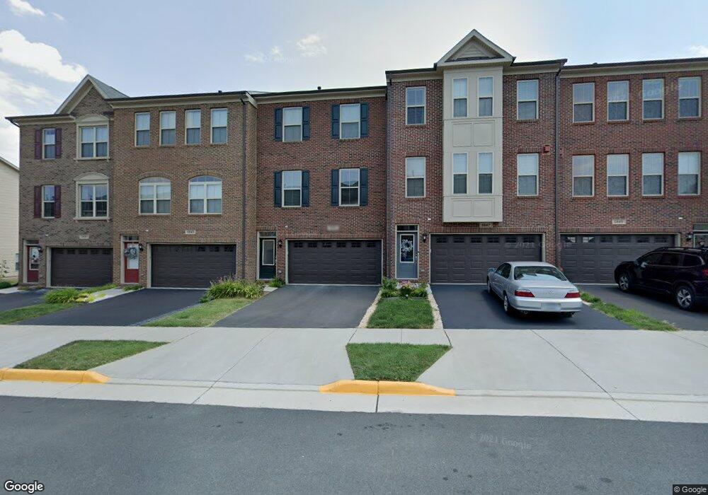 6845 William White Way, Haymarket, VA 20169 - photo 1