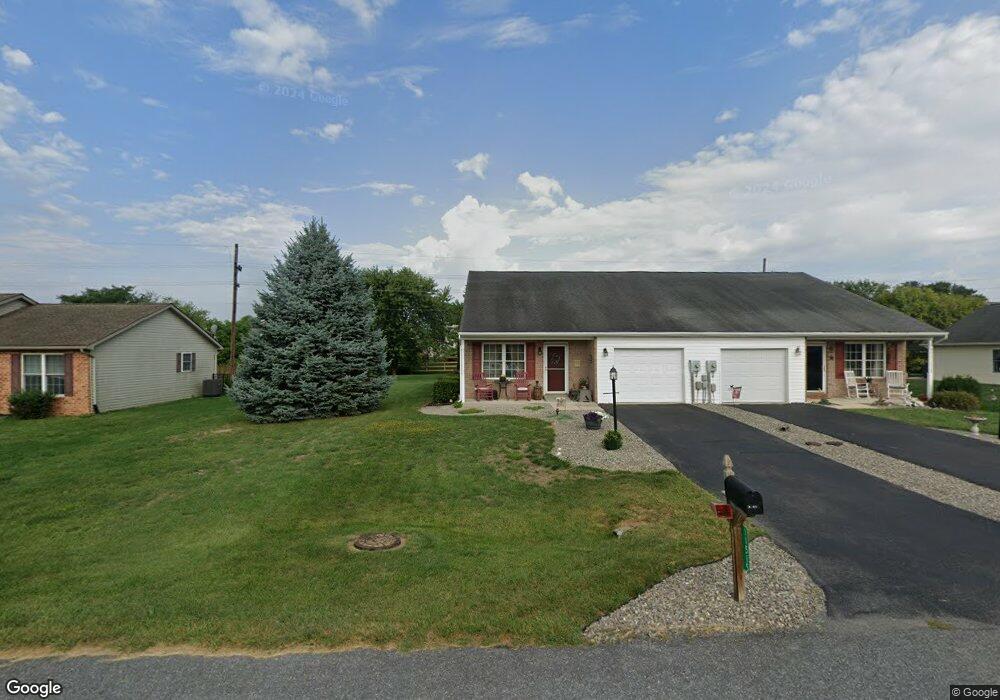 11515 Nicole Dr, Greencastle, PA 17225 - photo 1