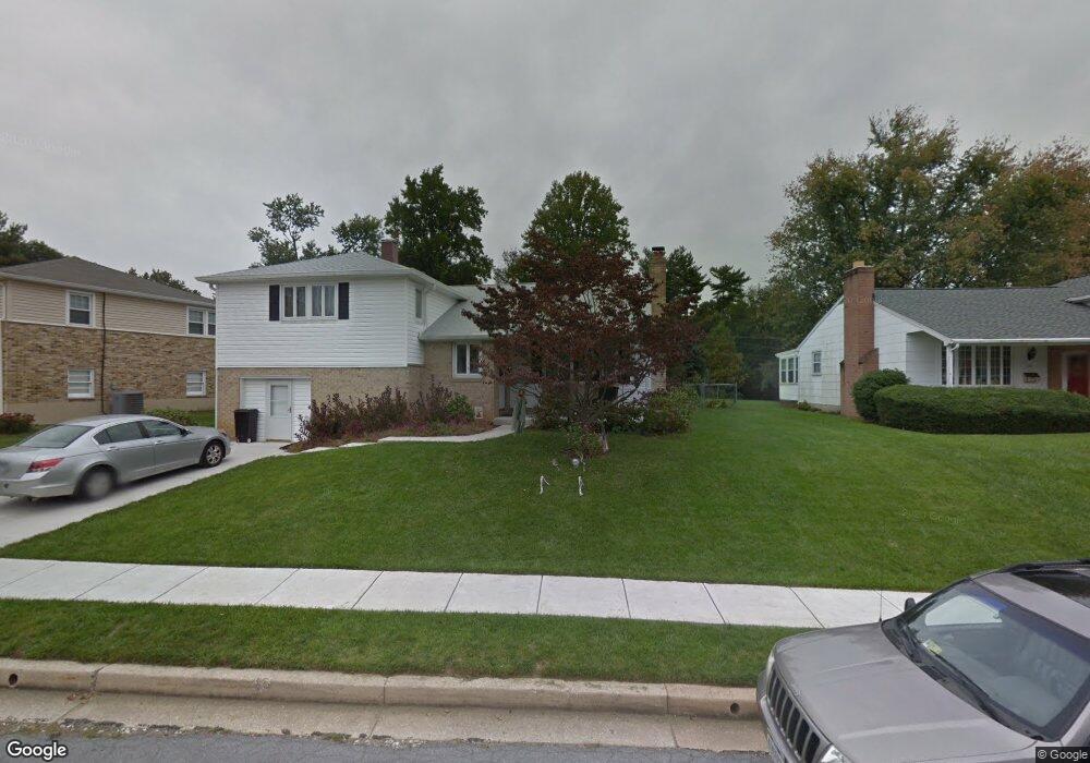 115 Hollowbrook Rd, Lutherville Timonium, MD 21093 - photo 1