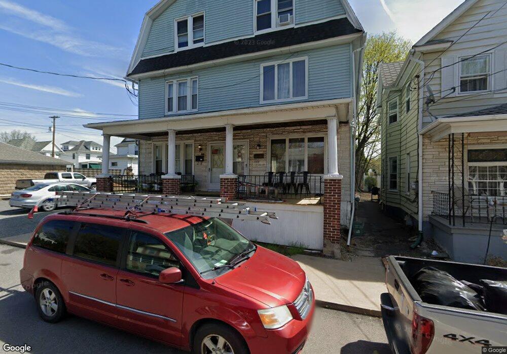 34 Front St, Pittston, PA 18640 - photo 1