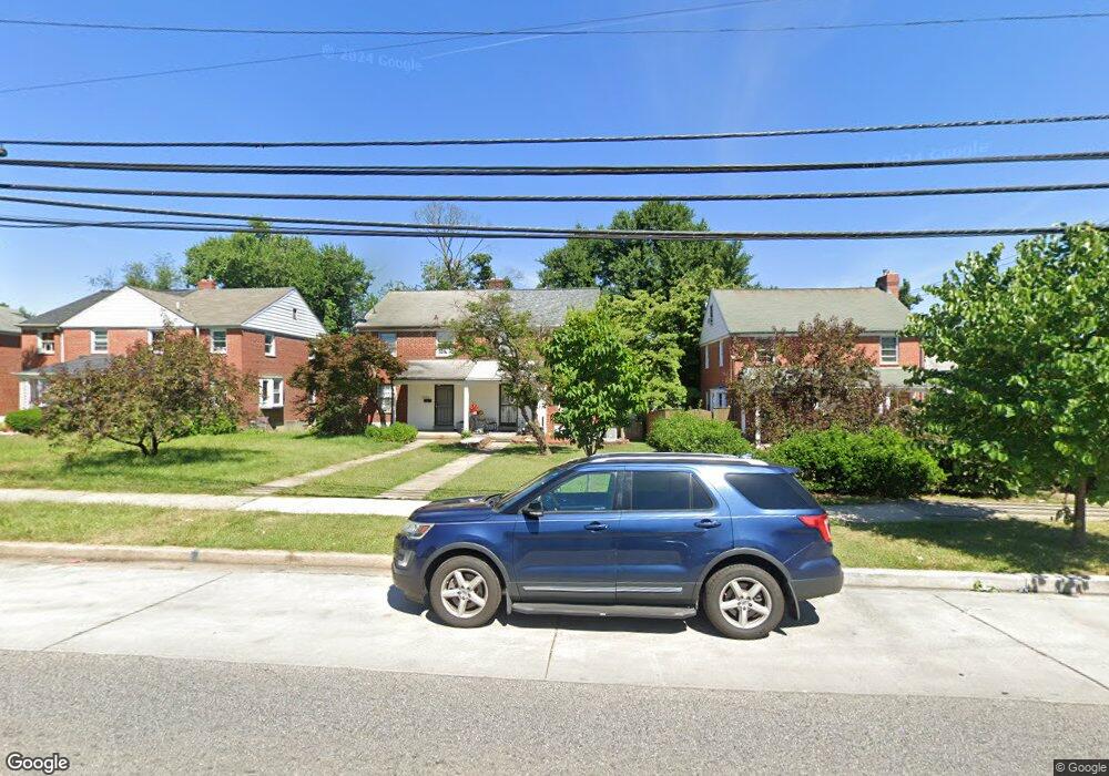 3902 Clarks Ln, Baltimore, MD 21215 - photo 1