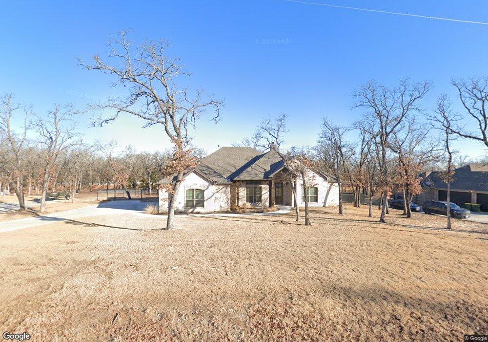 308 Scenic Wood Dr, Azle, TX 76020 - photo 1