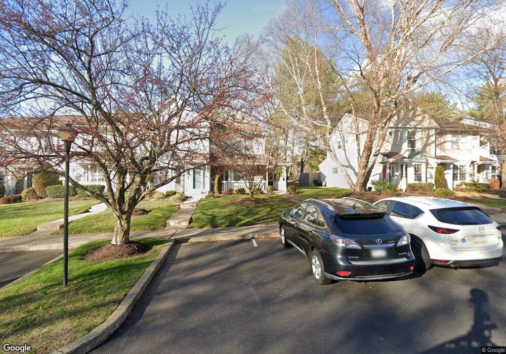 186 Leedom Way unit 8, Newtown, PA 18940 - photo 1