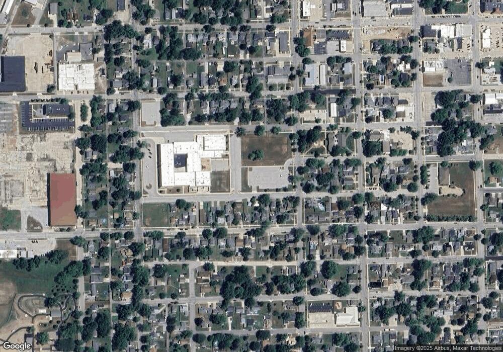 317 W 13th St, Auburn, IN 46706 - photo 1