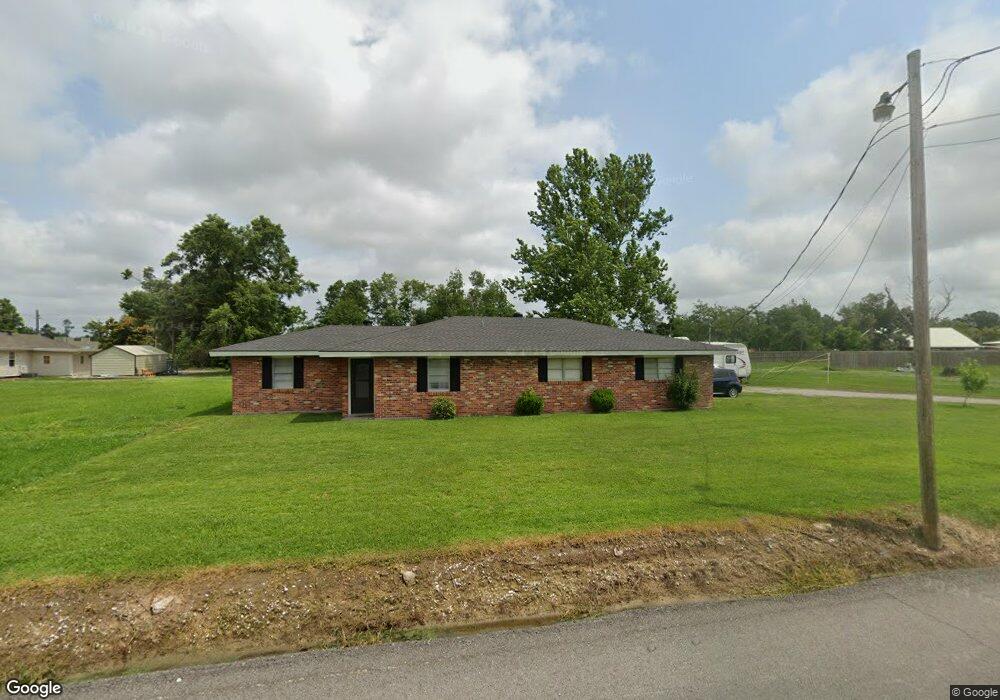 613 Manuel Rd, Lake Charles, LA 70607 - photo 1