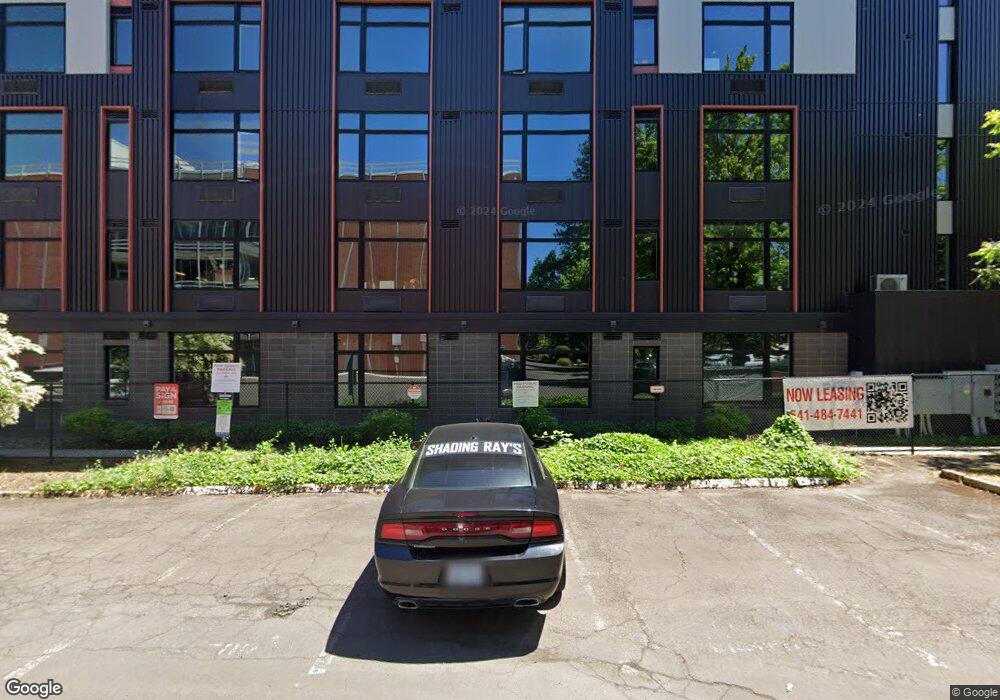 1030 Ferry St, Eugene, OR 97401 - photo 1