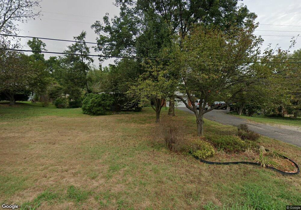 6611 E Manslick Rd, Louisville, KY 40228 - photo 1