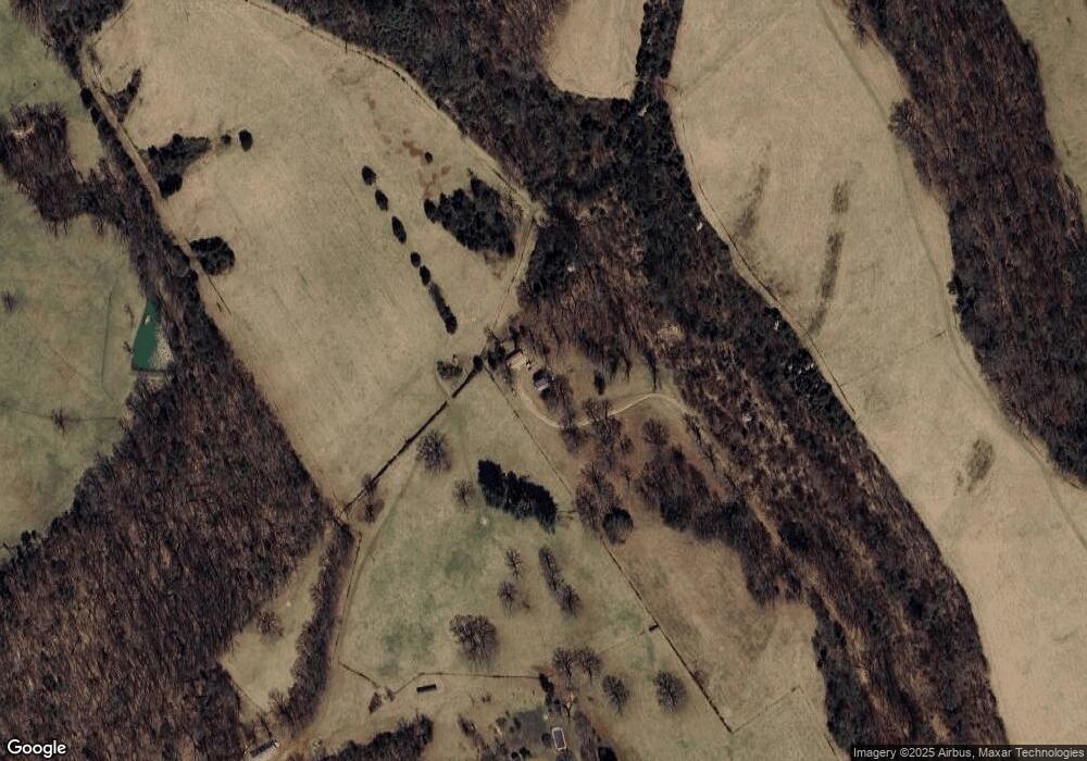 1490 Taylors Gap Rd, Charlottesville, VA 22903 - photo 1