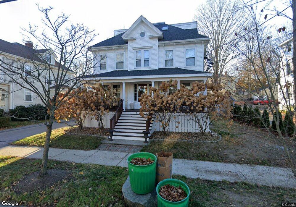 284 Richards Ave unit 2, Portsmouth, NH 03801 - photo 1