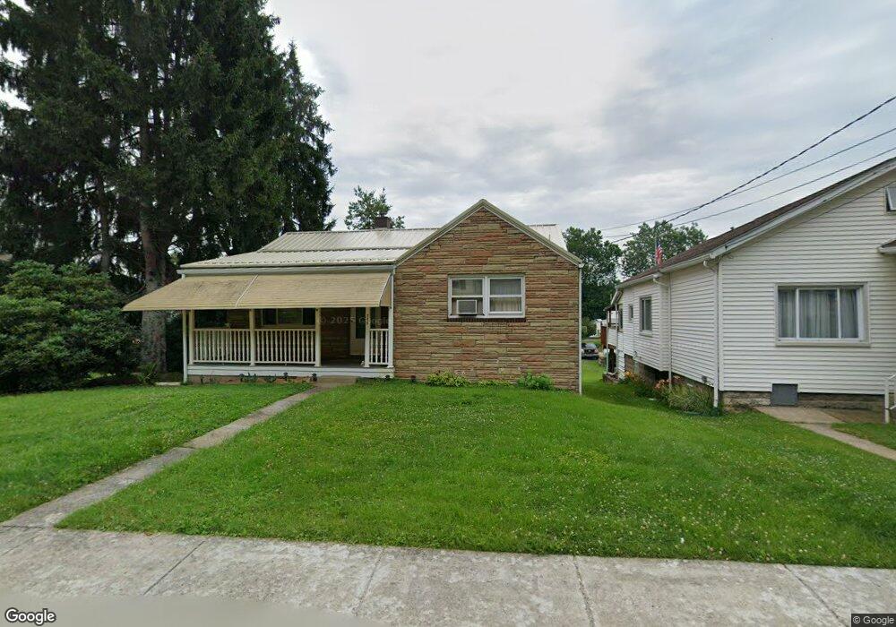 745 Mckinley Ave, East Vandergrift, PA 15629 - photo 1