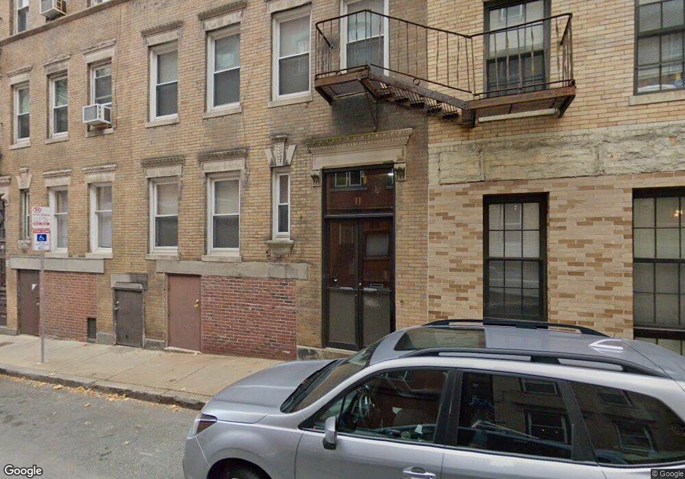 11 Henchman St, Boston, MA 02113 - photo 1