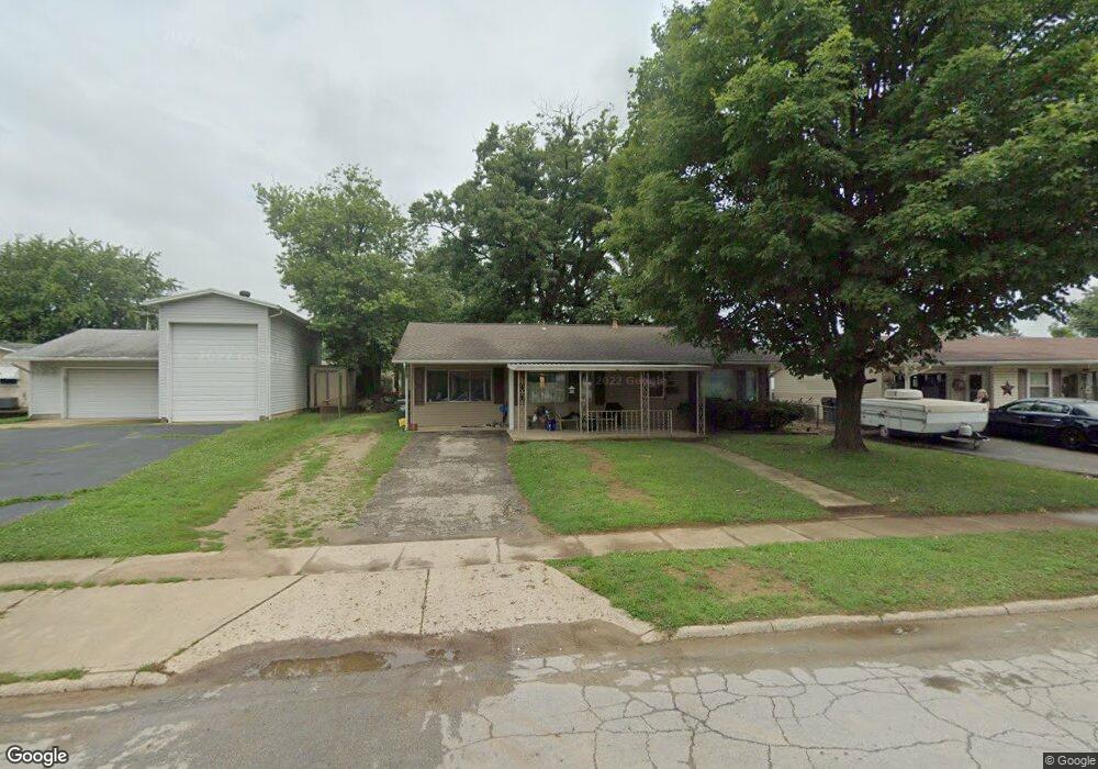 202 Cato Dr, Xenia, OH 45385 - photo 1