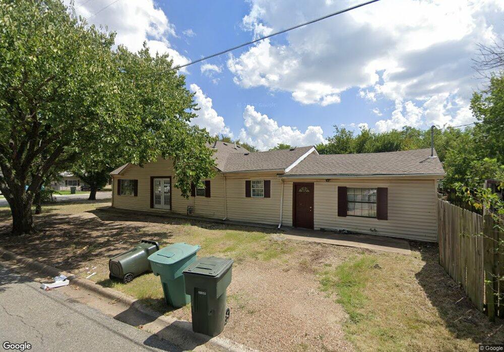 1322 N Brents Ave, Sherman, TX 75090 - photo 1