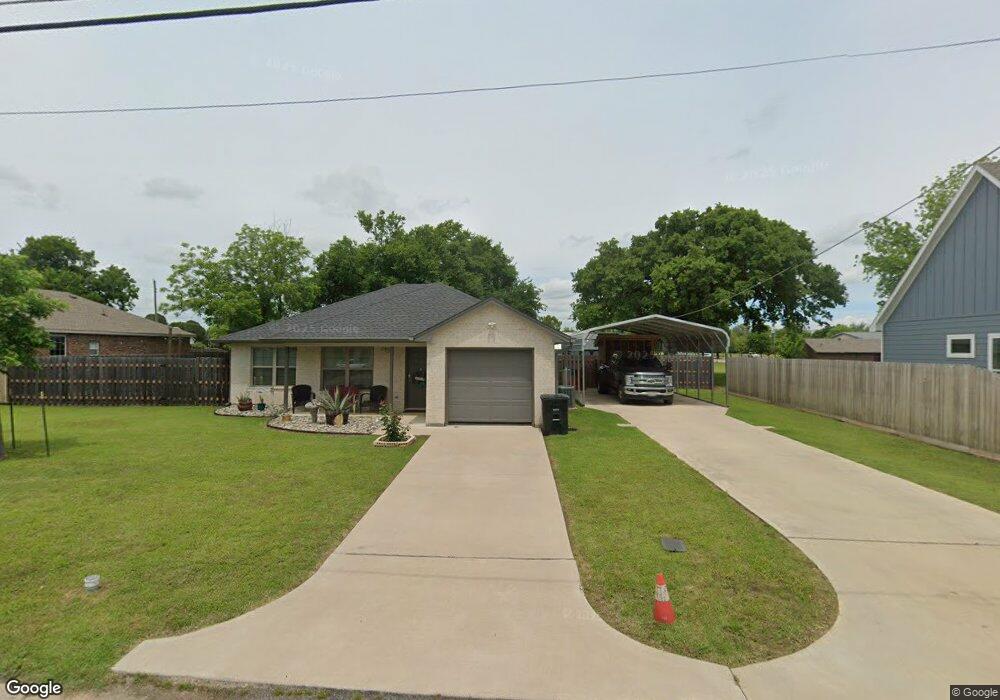 303 Peacock St, Cleburne, TX 76031 - photo 1