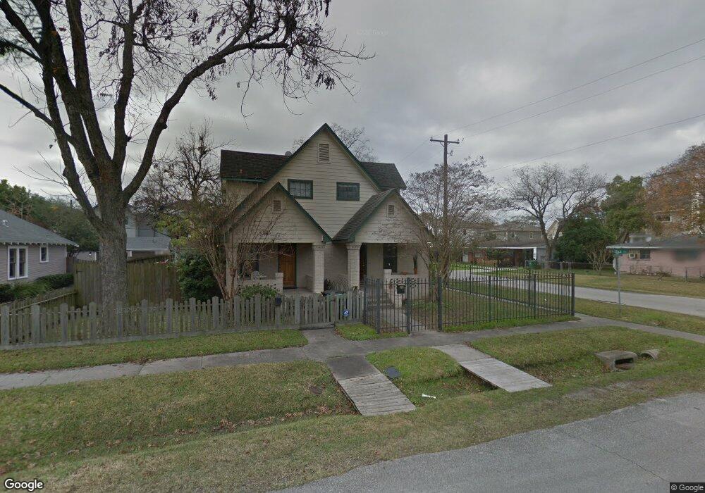 1721 Oxford St, Houston, TX 77008 - photo 1