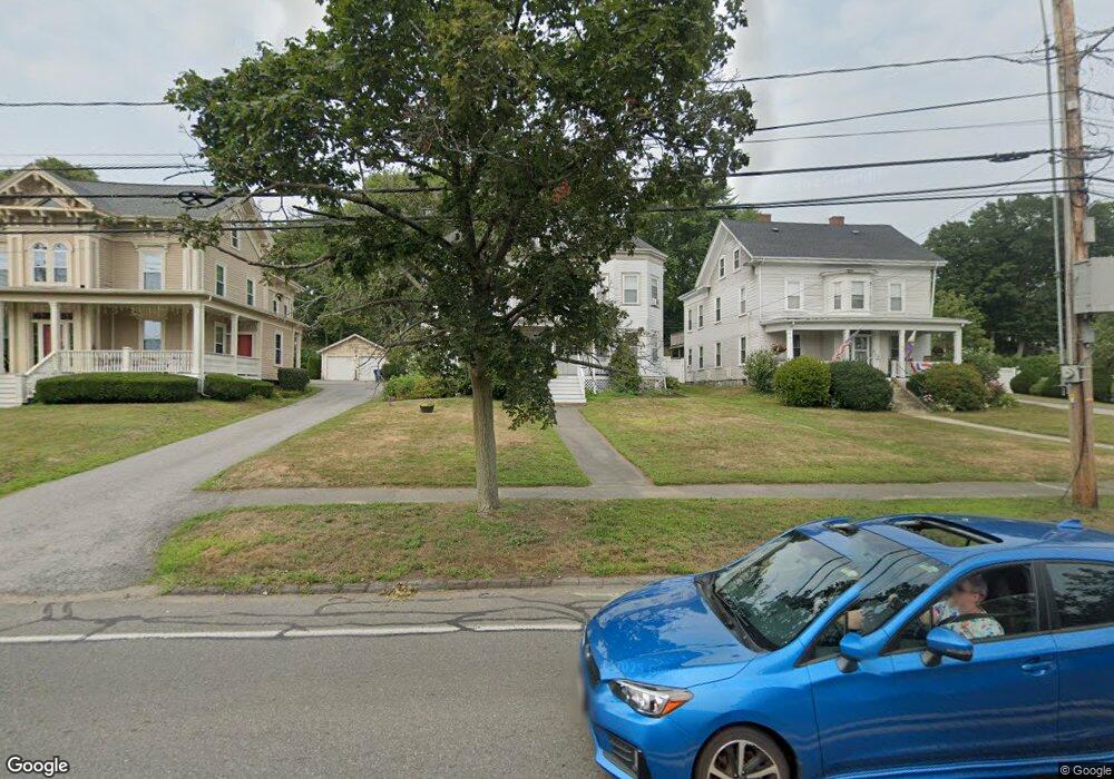 175 Maple St unit 175, Danvers, MA 01923 - photo 1