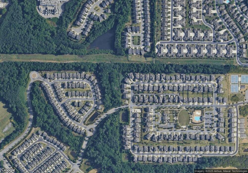 10660 Grandview Square, Duluth, GA 30097 - photo 1