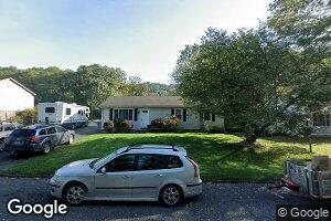 703 Rolling Green Dr, Selinsgrove, PA 17870