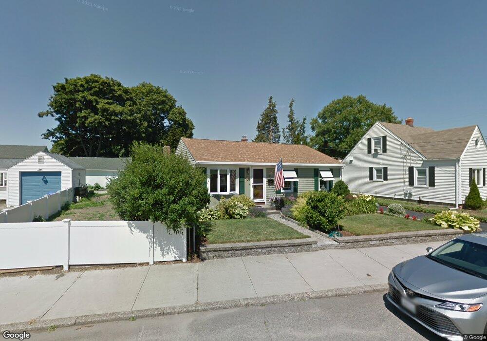 168 Orient Ave, Pawtucket, RI 02861 - photo 1