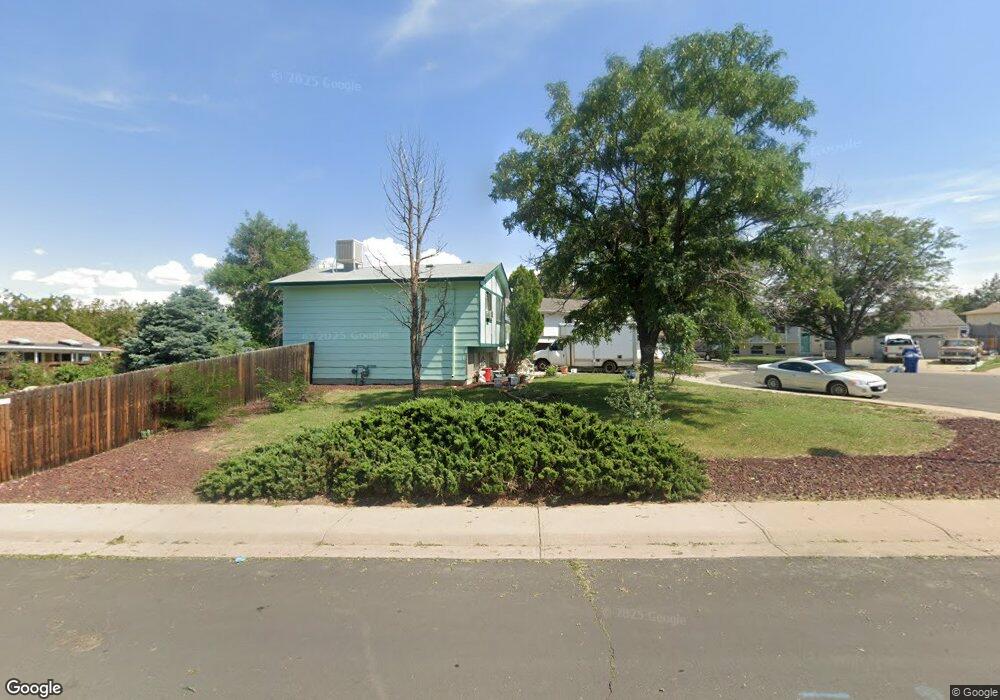 1454 S Helena Cir, Aurora, CO 80017 - photo 1